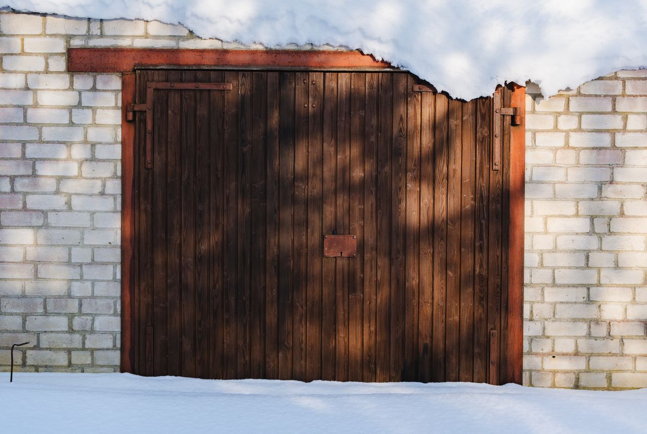 Garage door service in Lake Forest, CA